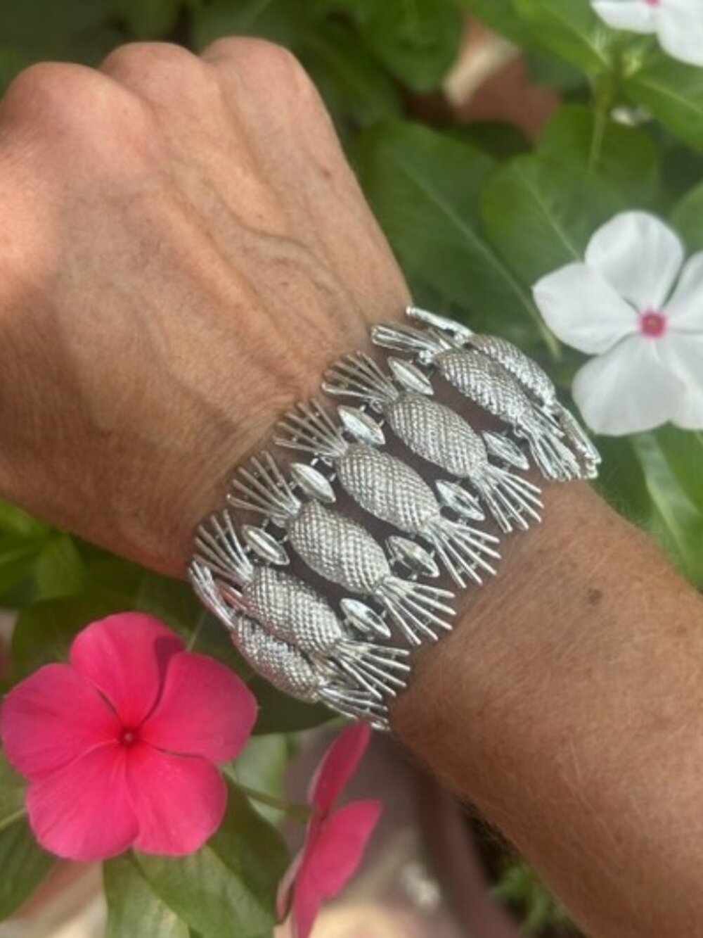 SARAH COV “Simply Elegant Pineapple” WIDE Silver Bracelet